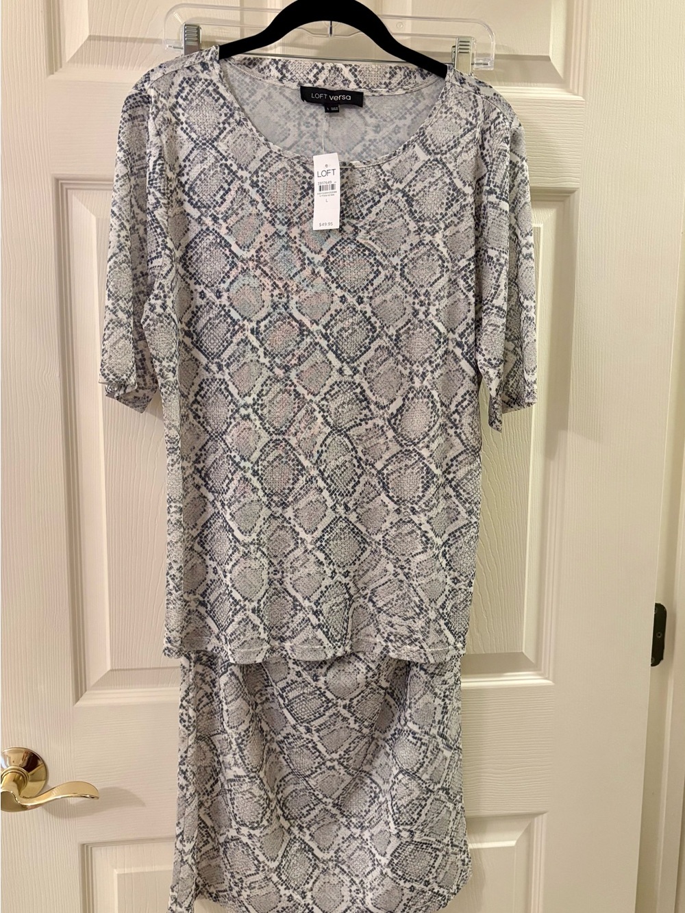 LOFT Versa Snake-Print two piece outfit in Light Gray white and blue